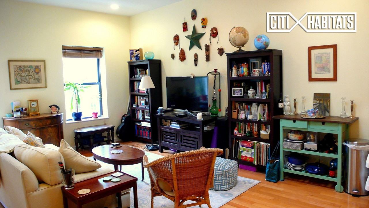 60 S Elliott Pl #2 - Photo 2 of 9