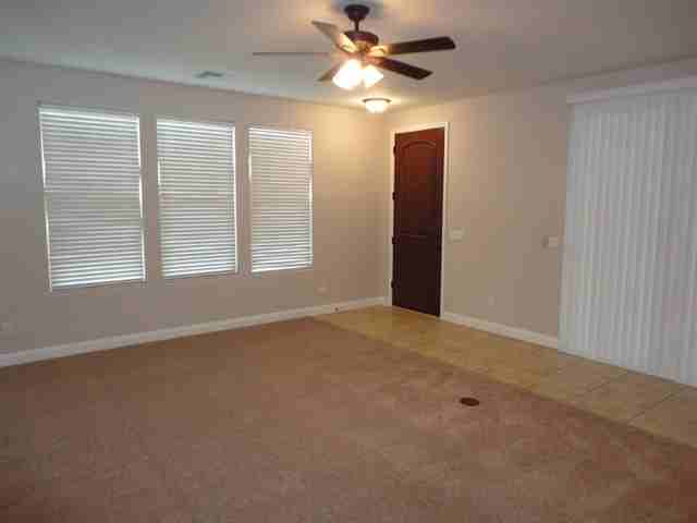 3458 E Orchid Ln - Photo 2 of 14