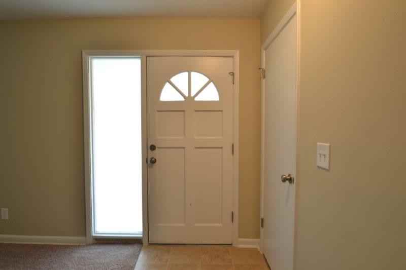 2414 Lofberg Dr - Photo 2 of 8