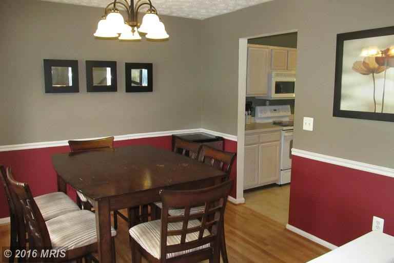 7991 Delores Ct - Photo 3 of 24