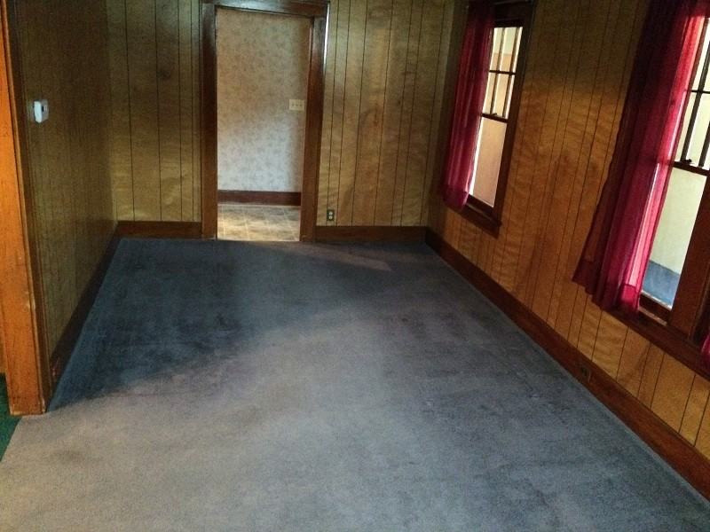 2184 Norton St - Photo 3 of 10