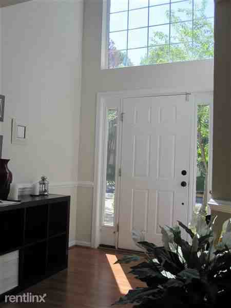 18124 Truffle Ln - Photo 3 of 11