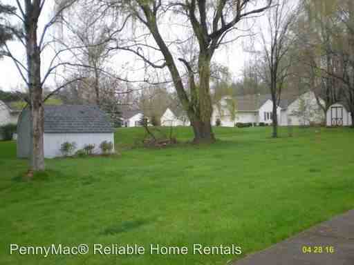 16366 Lake Forest Dr - Photo 2 of 33
