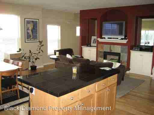 1000 SW 170th Ave #202 - Photo 2 of 3