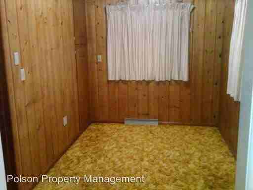 11 1st St E - Photo 2 of 7