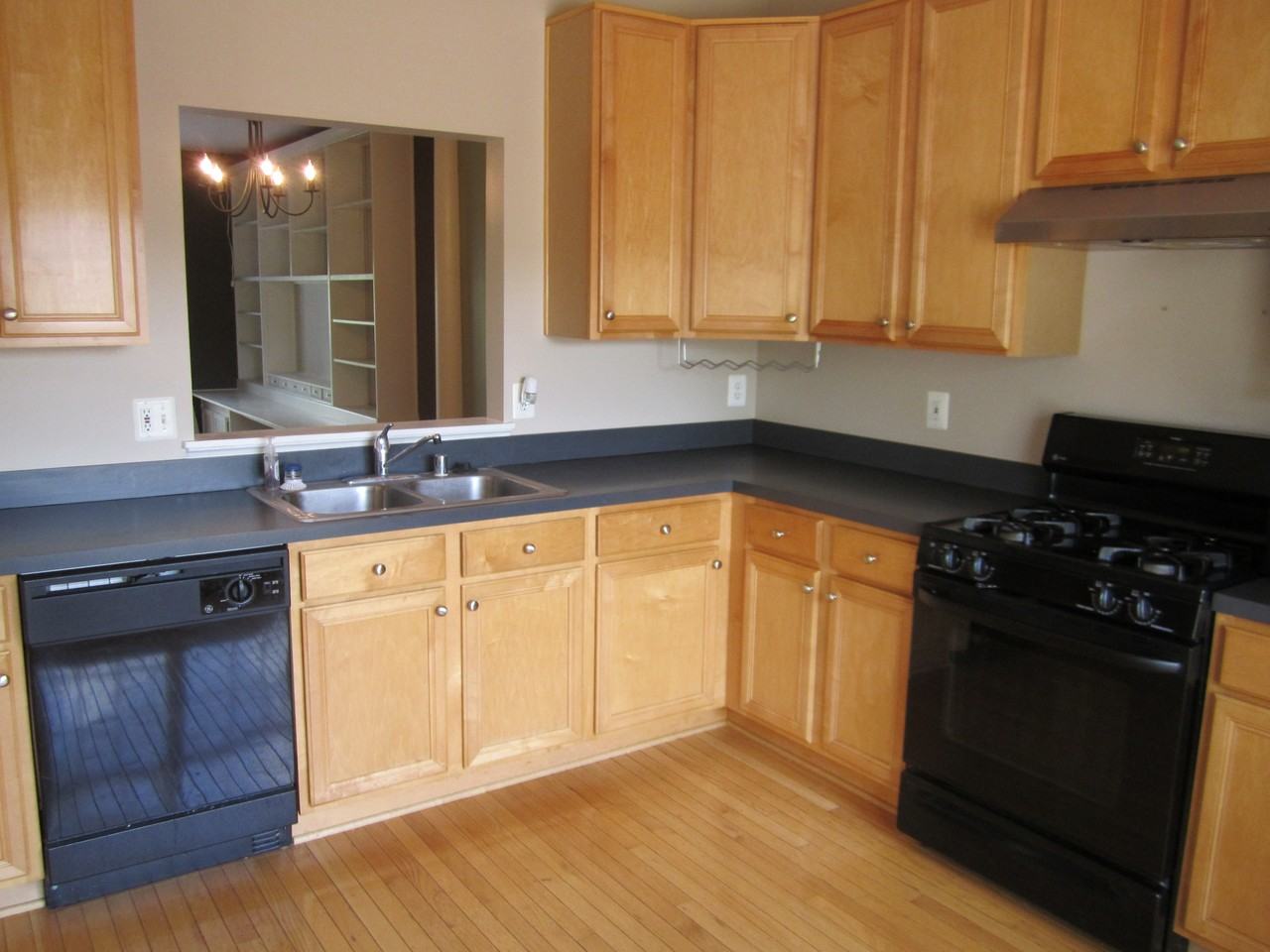 45850 Edwards Terrace - Photo 3 of 26