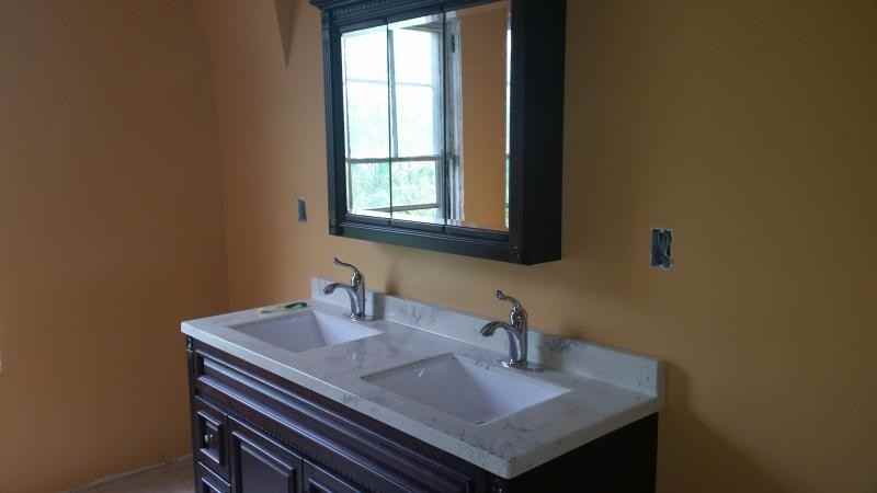 34 Franklin St RIGHT - Photo 2 of 3