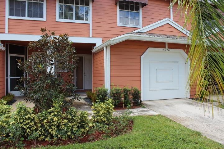 5218 Sapphire Valley - Photo 2 of 5