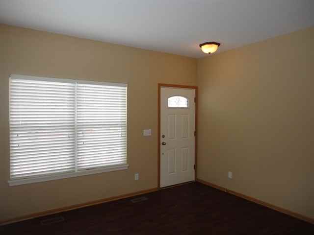 21464 Franklin Cir - Photo 2 of 16