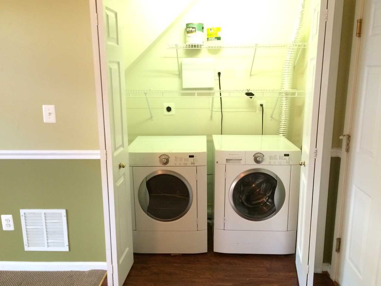 122 South High Street - Photo 3 of 14