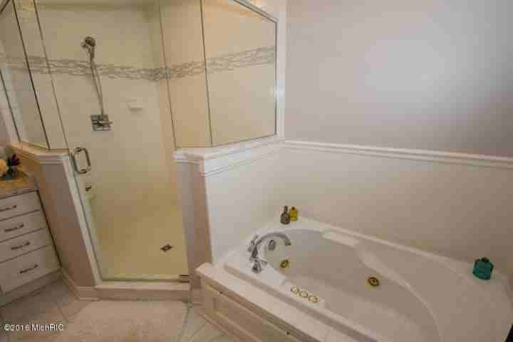 29523 Edwards Way - Photo 2 of 11