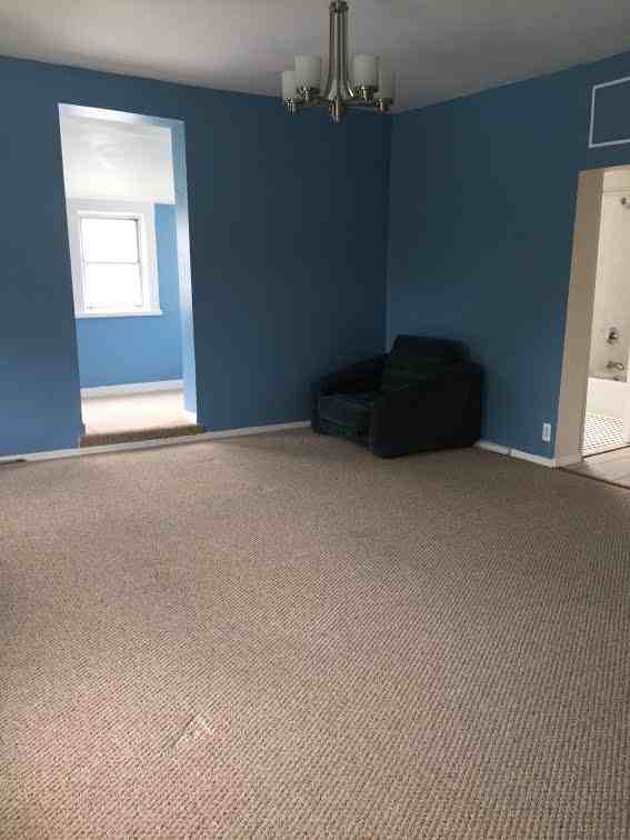 12 Victoria Lane - Photo 3 of 6