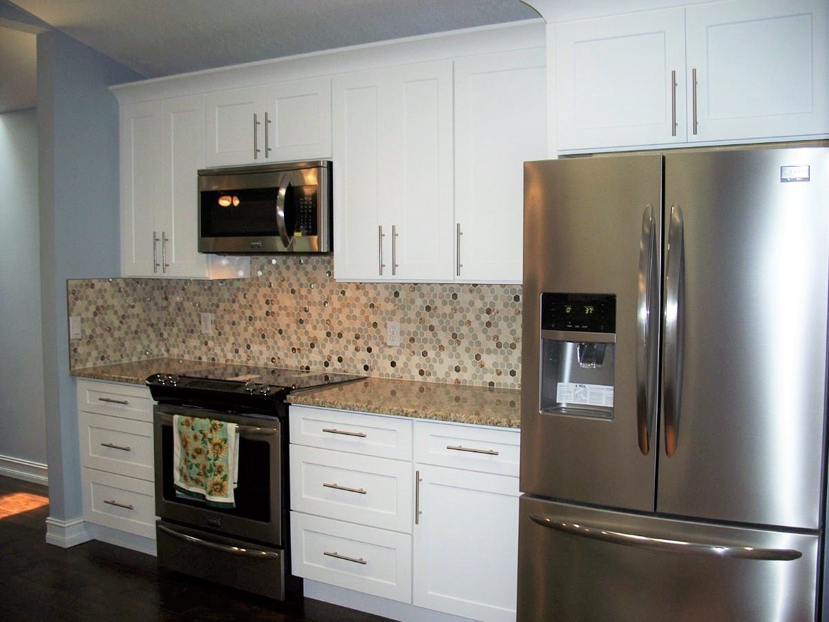 6033 Bay Isles Drive - Photo 3 of 46