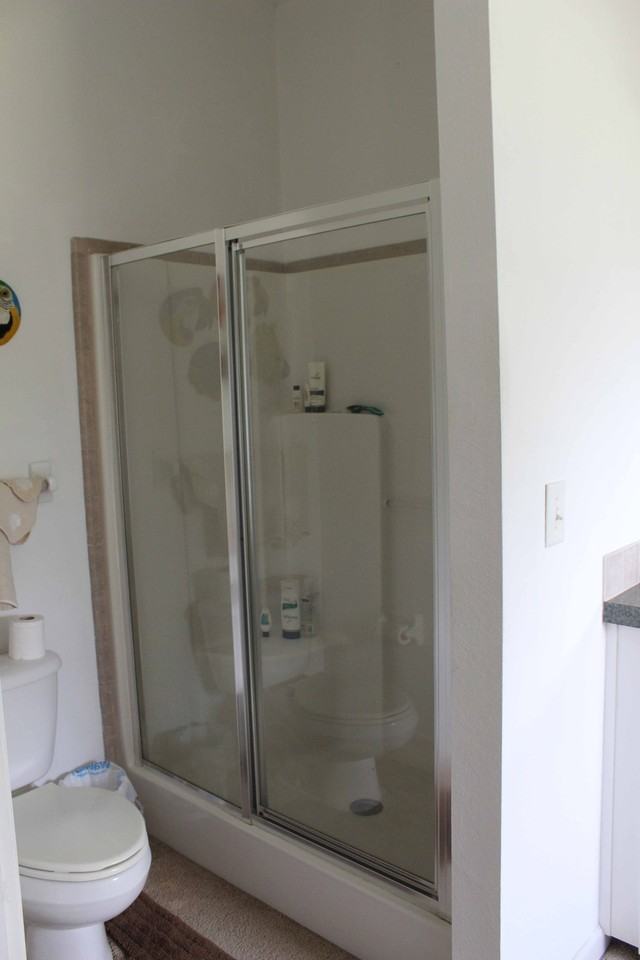 7256 Victory Rd - Photo 3 of 14