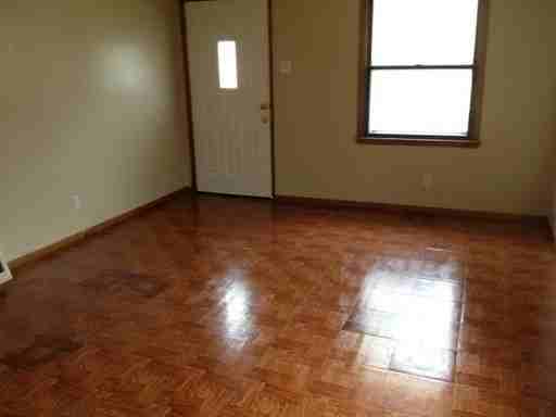 306 Midlothian Rd - Photo 3 of 11