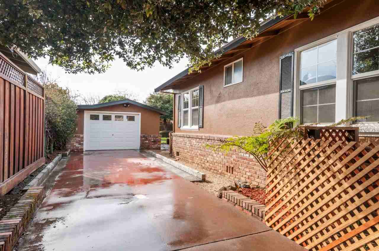 17 Arundel Rd - Photo 2 of 12