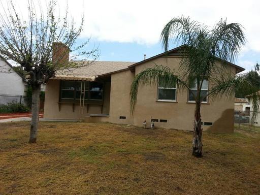 1276 W 25th St - Photo 2 of 9