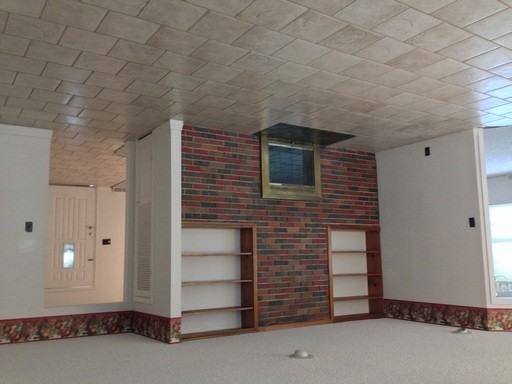 1604 S River St - Photo 3 of 7