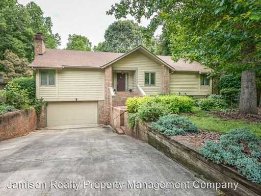 924 Laurel Park Ln - Photo 2 of 24