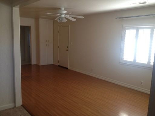 902 Maxwell St - Photo 2 of 12