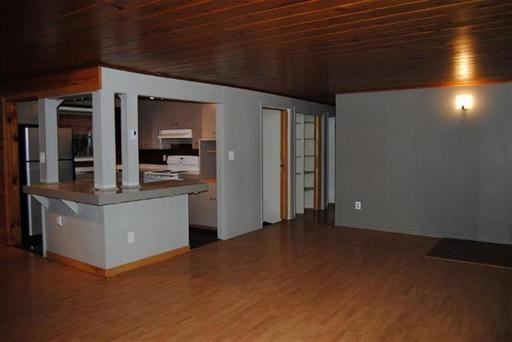 4460 Wood River Dr - Photo 3 of 18