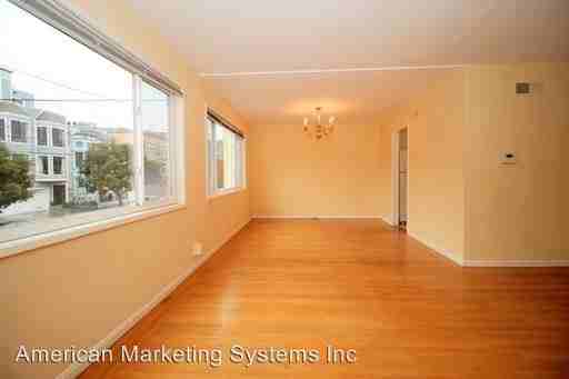 210 29th St - Photo 3 of 15