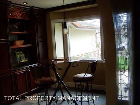 16130 Azalea Way - Photo 3 of 10