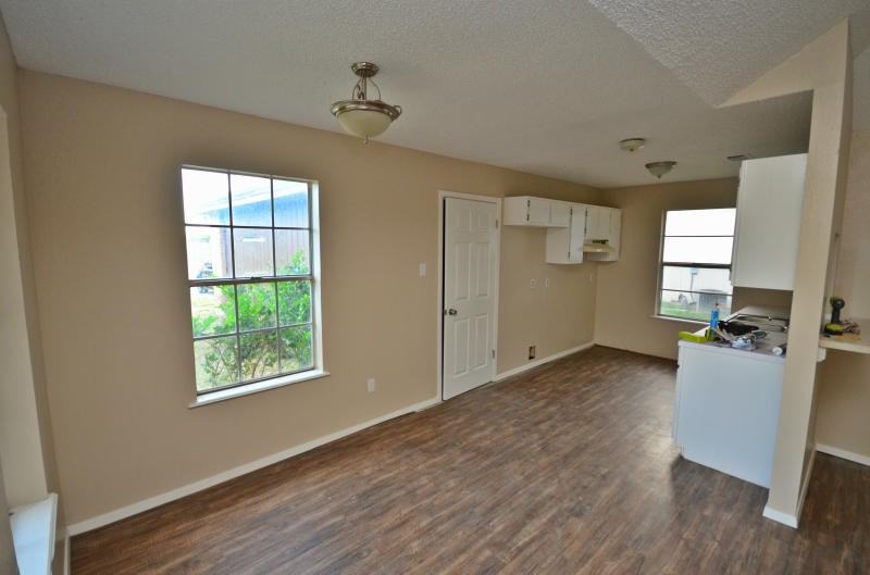 1326 Calle San Marcos - Photo 2 of 8