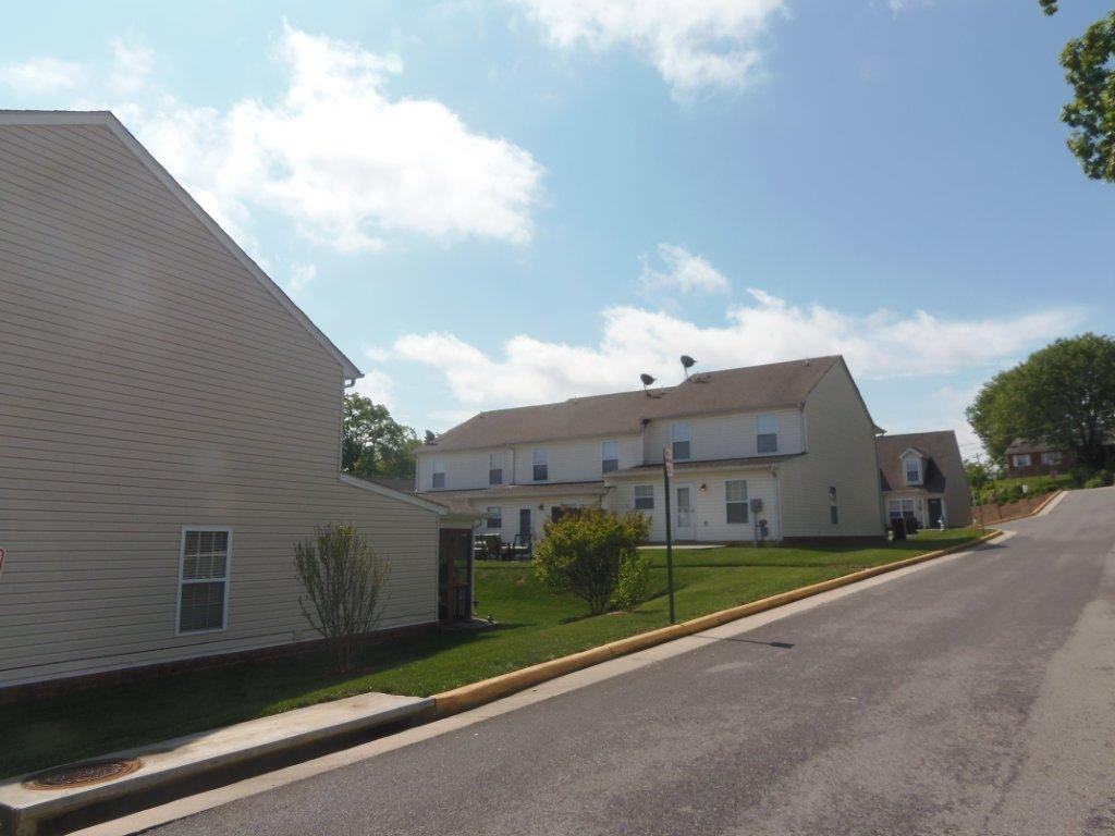 6804 Woodcreeper Drive - Photo 2 of 10