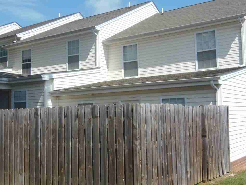 6804 Woodcreeper Drive - Photo 3 of 10