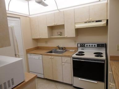 15445 Lakes Of Delray Boulevard 102 - Photo 3 of 5