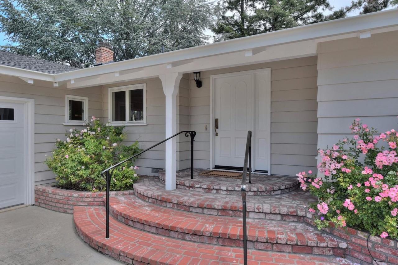 151 Gabarda Way - Photo 2 of 18