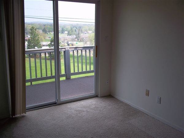 Summit View Townhouses - Photo 2 of 3