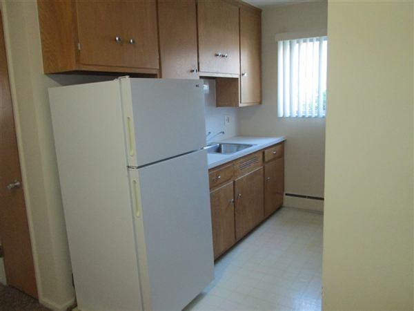 Kelly Garden Apartments - Photo 3 of 4