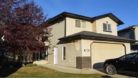 9133 128A Ave - Photo 2 of 8