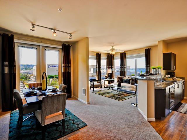 1202 N 10th Pl - Photo 2 of 7