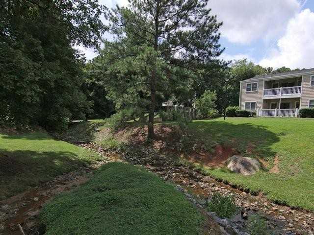 4009 Deep Hollow Dr - Photo 2 of 4