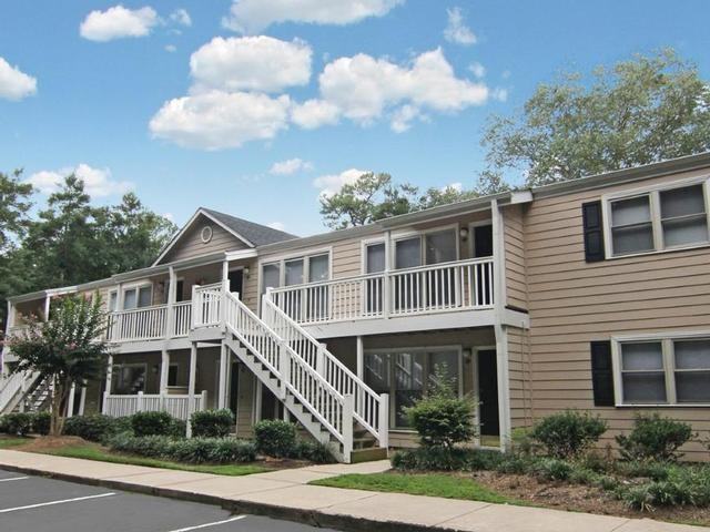 4009 Deep Hollow Dr - Photo 3 of 4