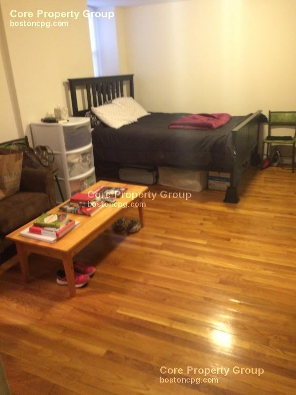 24 Stillman Street #1M