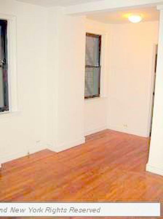 E 50th St #4D