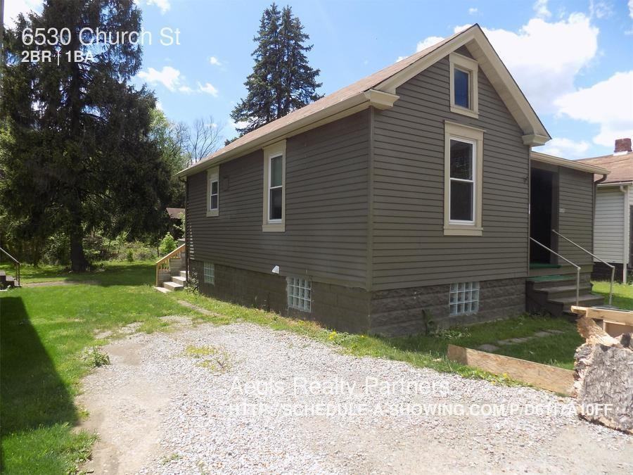 6530 Church St - Photo 2 of 20