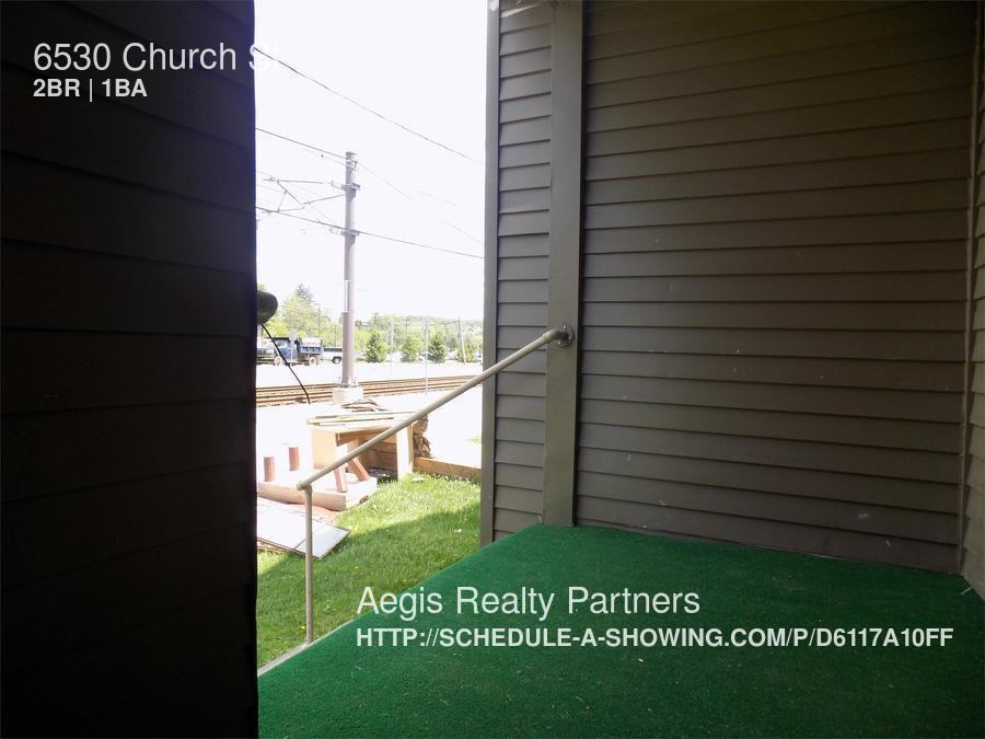 6530 Church St - Photo 3 of 20