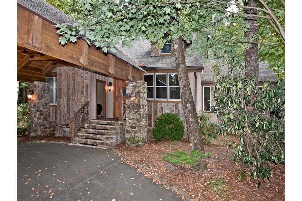 64 Ravenel Point - Photo 2 of 11