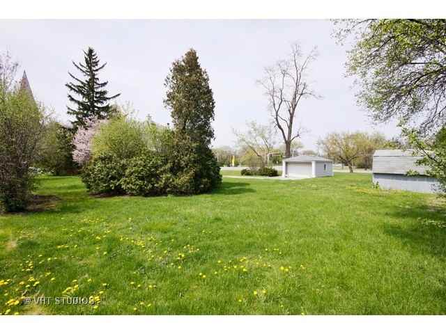 3103 York Rd - Photo 3 of 16