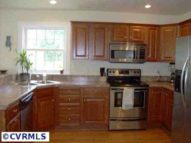 3345 King William Ave - Photo 2 of 10