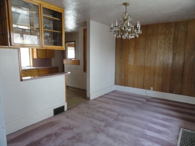 85 E 100 S - Photo 2 of 24