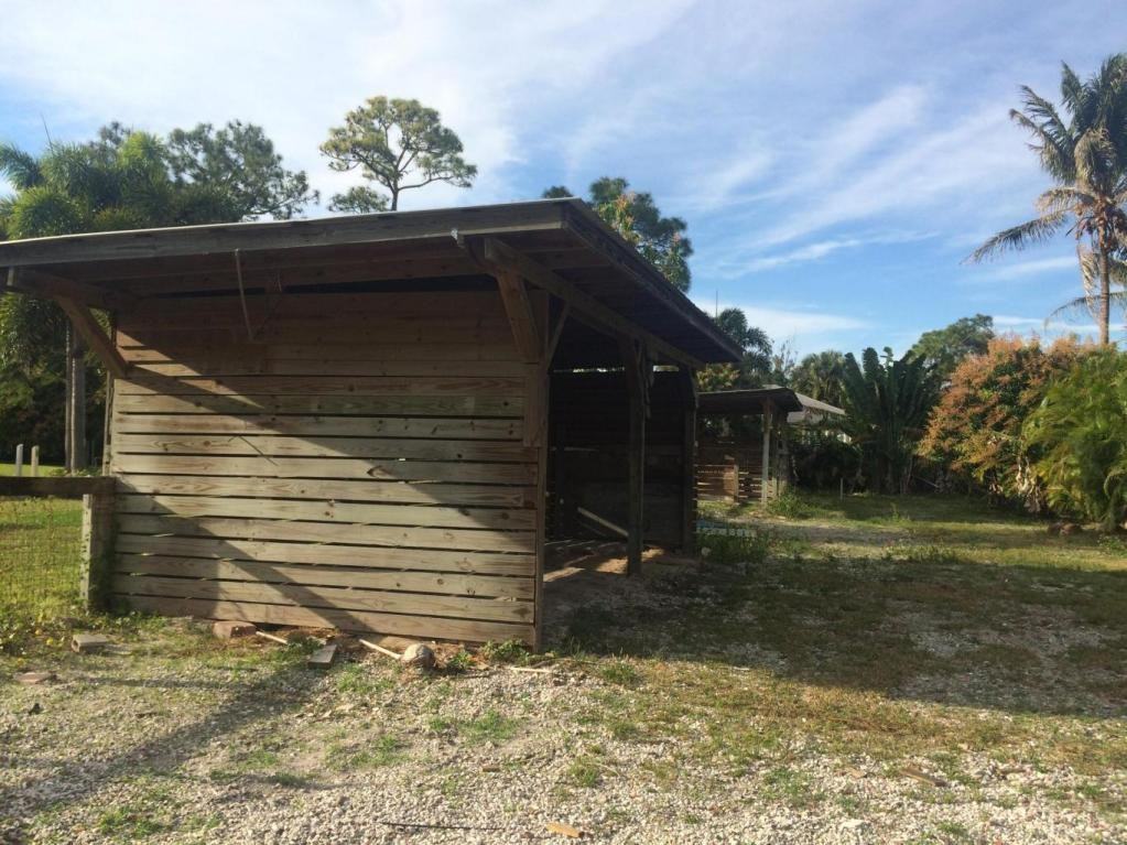 8521 Bowie Way - Photo 2 of 4