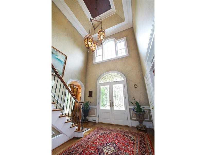 940 Tiverton Ln #NONE - Photo 3 of 25