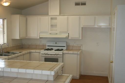 4905 Magic Ave - Photo 2 of 7