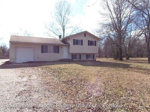 8001 Morse Rd - Photo 2 of 26